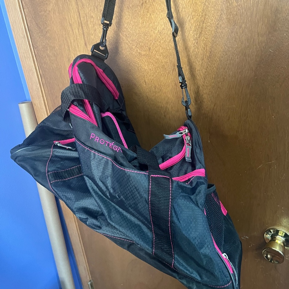 Protege Women's Black and Pink Gym Bag